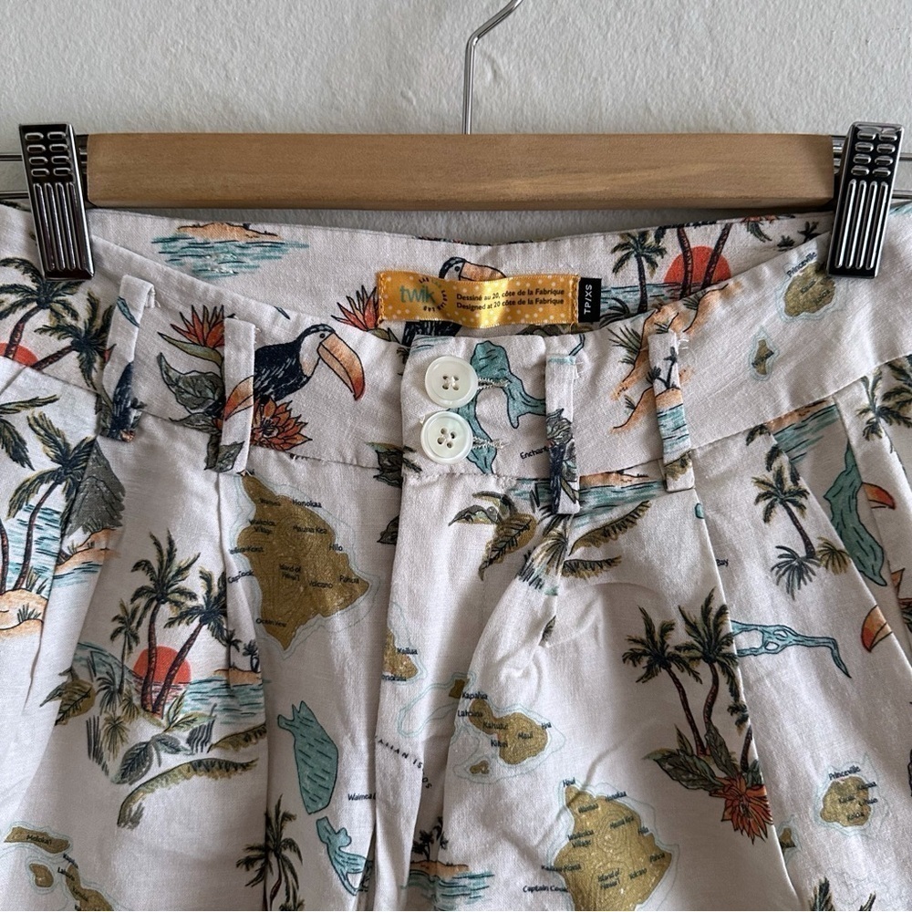 Twik High Waist Beach Tropical Hawaiian Print Pleated Linen Shorts Size XS - Picture 2 of 5